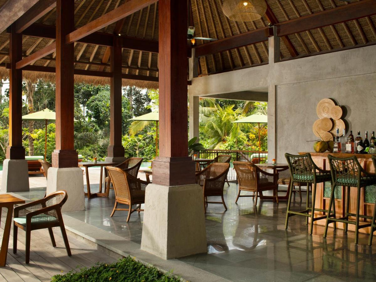 Adiwana Suweta Ubud Exterior foto The bar at the Four Seasons Resort Bali at Sayan